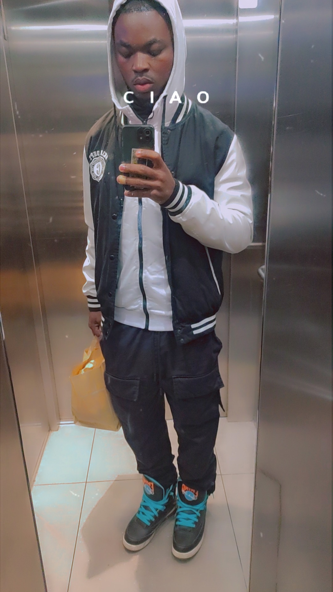 Profil de Leony